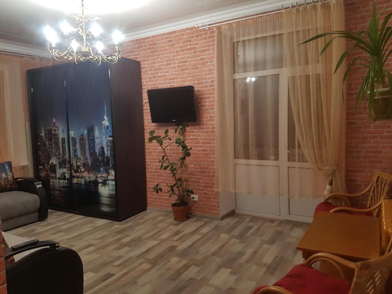 Apartment New York Street クレメンチューク エクステリア 写真