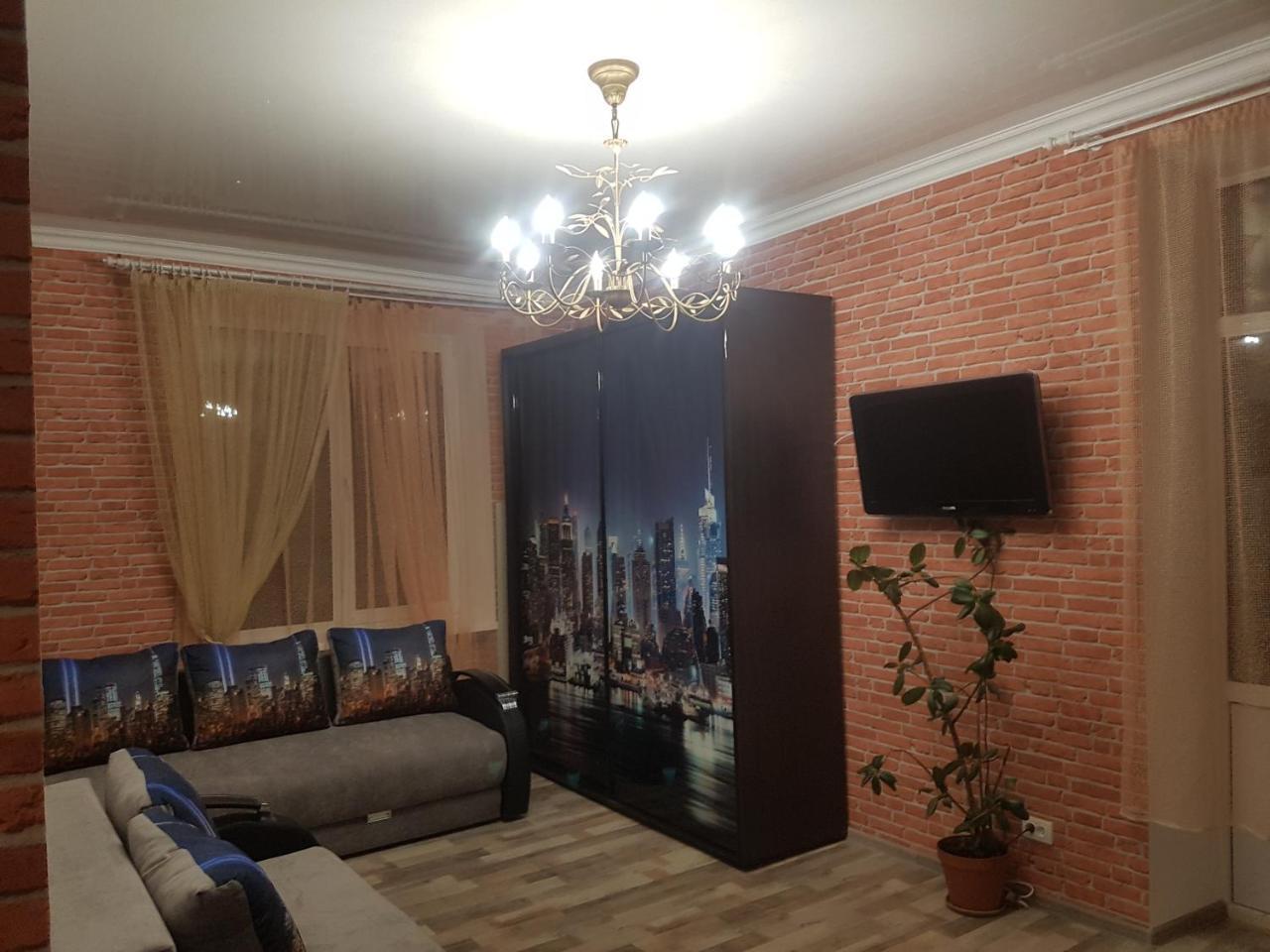 Apartment New York Street クレメンチューク エクステリア 写真